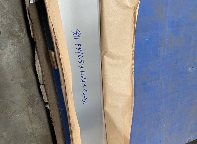 TẤM INOX 301