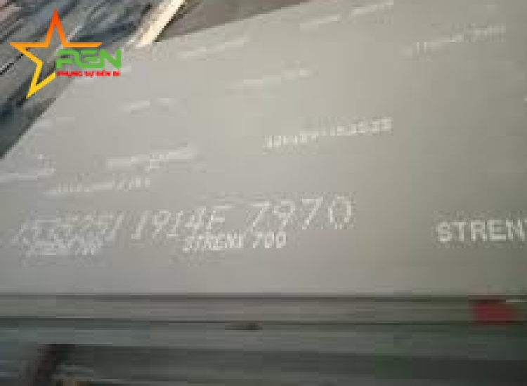 THÉP STRENX  ® 700 