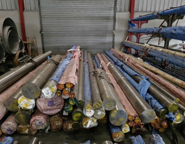 LÁP 310S(CÂY ĐẶC) - TẤT TẦN TẬT VỀ THÀNH PHẦN,ĐẶC ĐIỂM,ỨNG DỤNG CỦA CHÚNG