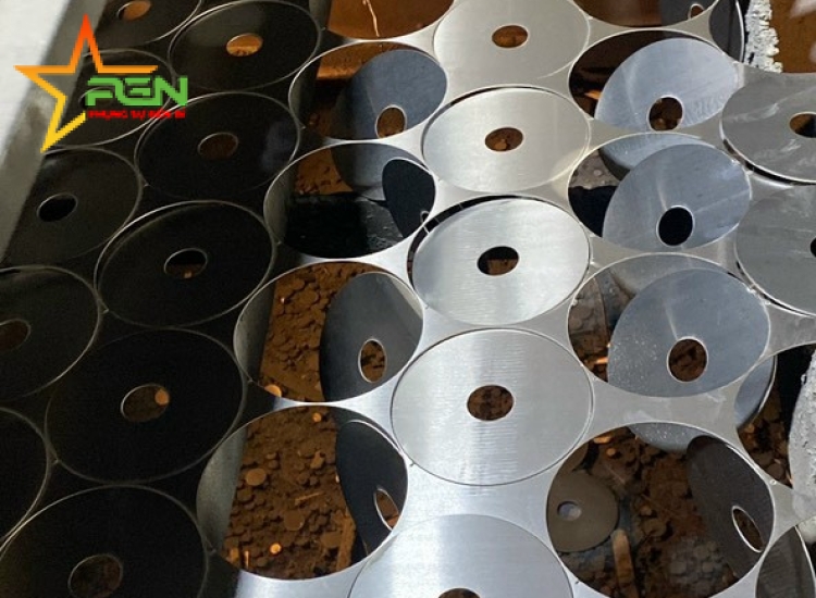 CẮT GIA CÔNG LASER INOX TẤM THEO YÊU CẦU