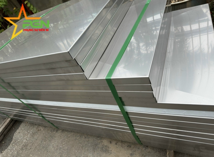 CẮT GIA CÔNG LASER INOX TẤM THEO YÊU CẦU