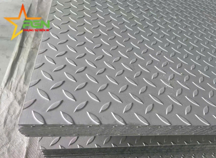 TẤM INOX DẬP GÂN, CHỐNG TRƯỢT 201/304/316/430