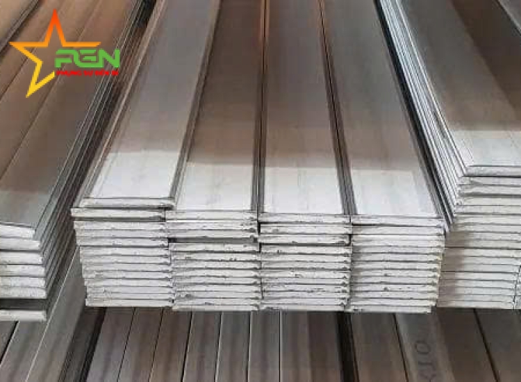 LA ĐÚC 304 SỌC XƯỚC : 25 x 3.0 x 6000/HL- Stainless Steel Flat Bar